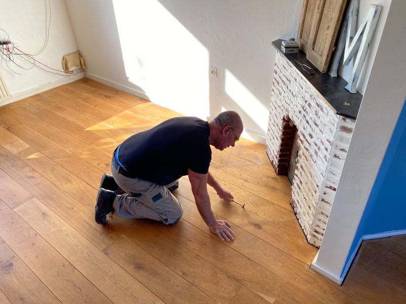 Pine Floor Installation in Lynnwood, WA